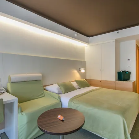 Family Hotel Vespera-3
